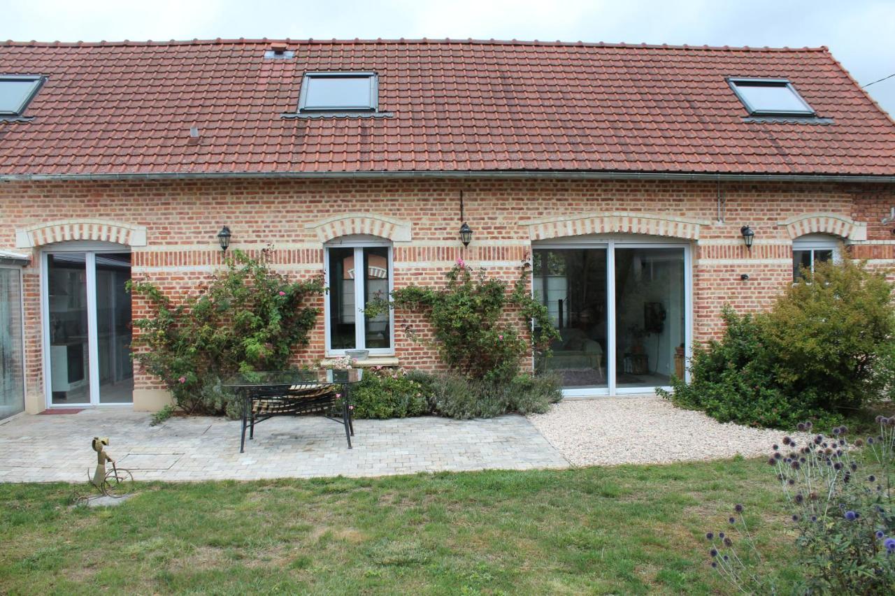 Jolie Maison Avec Jardin - 2 Chambres Le Hamel  Exterior foto
